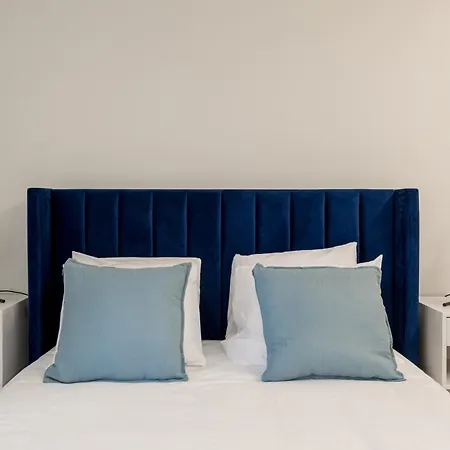The Hideaway, 2 Bed Urban Terrace Lejlighed *